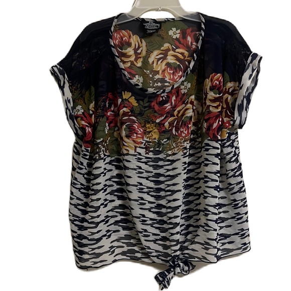 Angie Tops - Angie, Tie Up Hem, Rolled Sleeves, Floral Print Top, Multi, Small